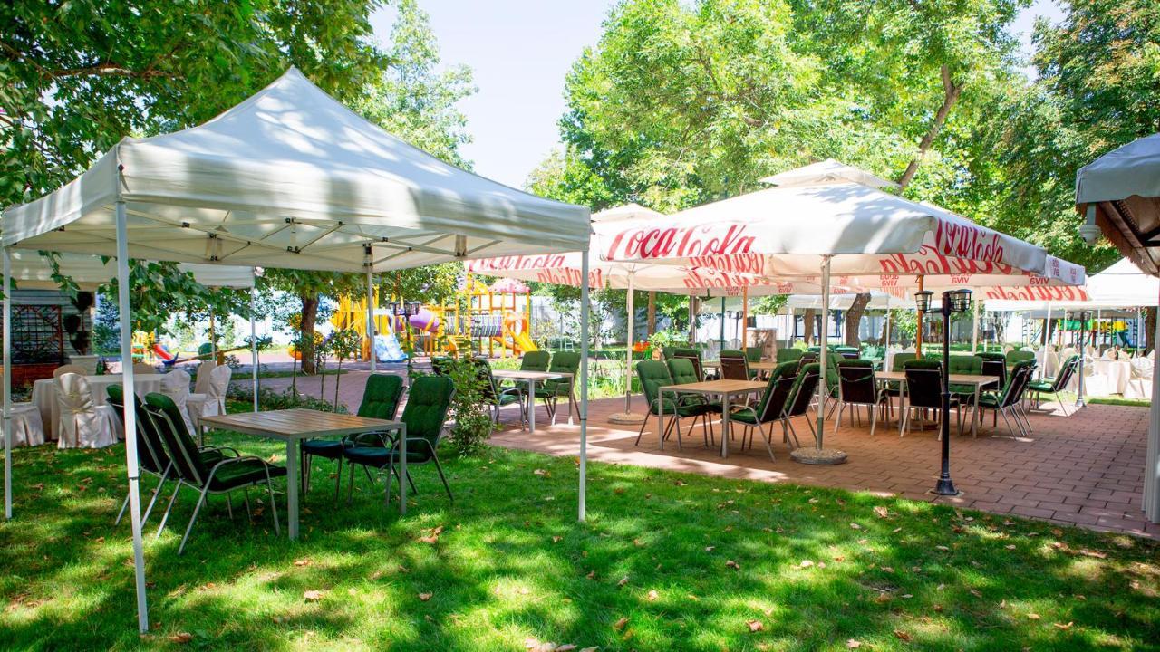 Wing Club Hotel Jagodina Kültér fotó